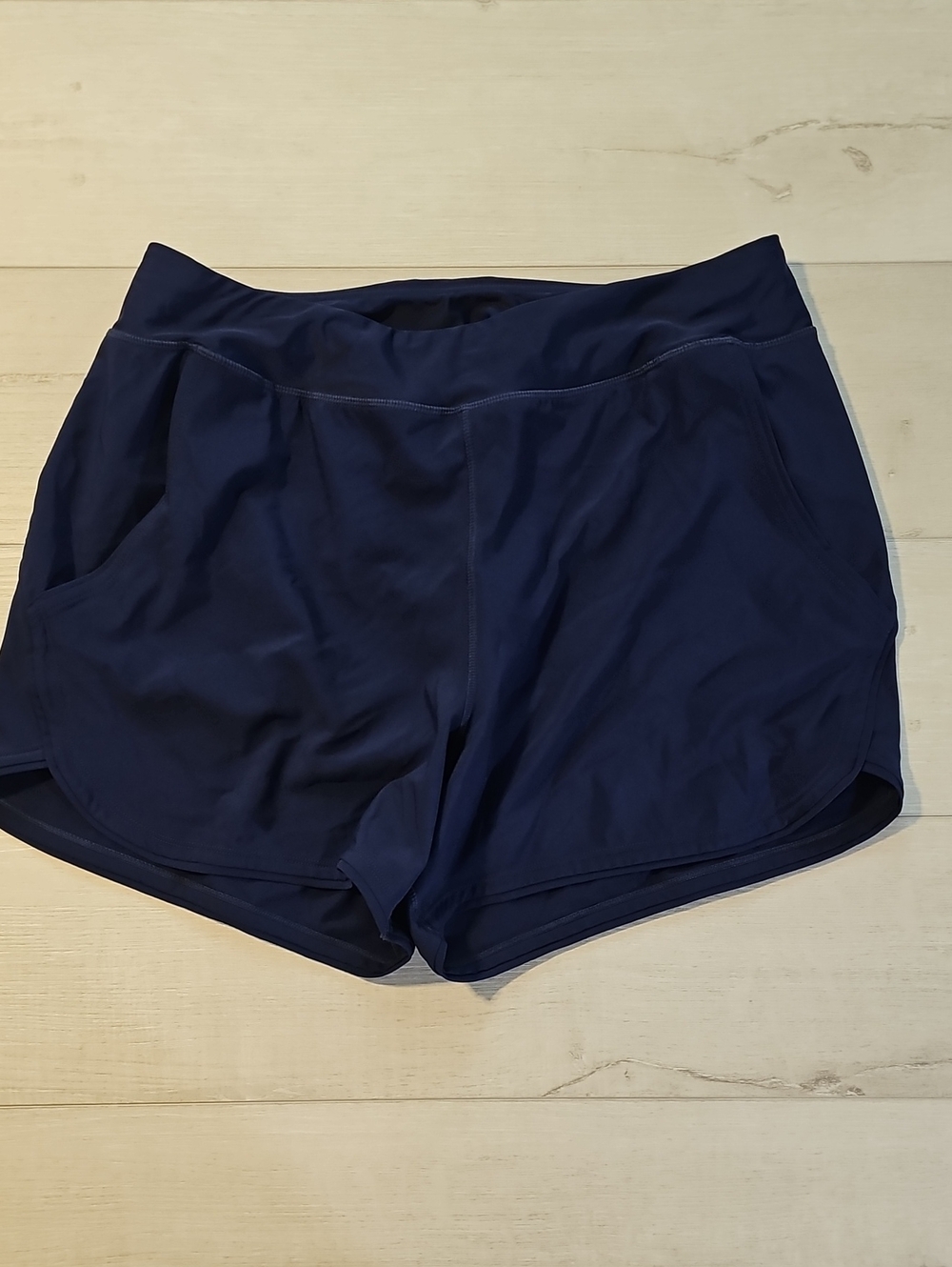 Lands' End Women's L Solid Navy Swim Shorts with Built-in Briefs and Pockets